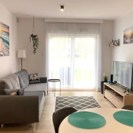 Baltic Sea Flair: Just Steps From The Sea *